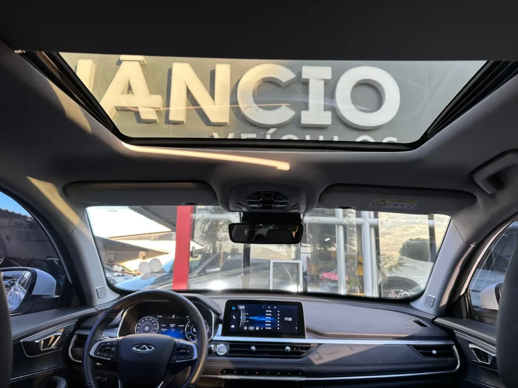 Chery Tiggo 8 seminovo à venda na Venâncio Veículos em Goiânia