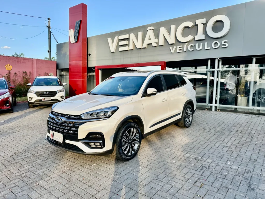 Chery Tiggo 8 seminovo à venda na Venâncio Veículos em Goiânia