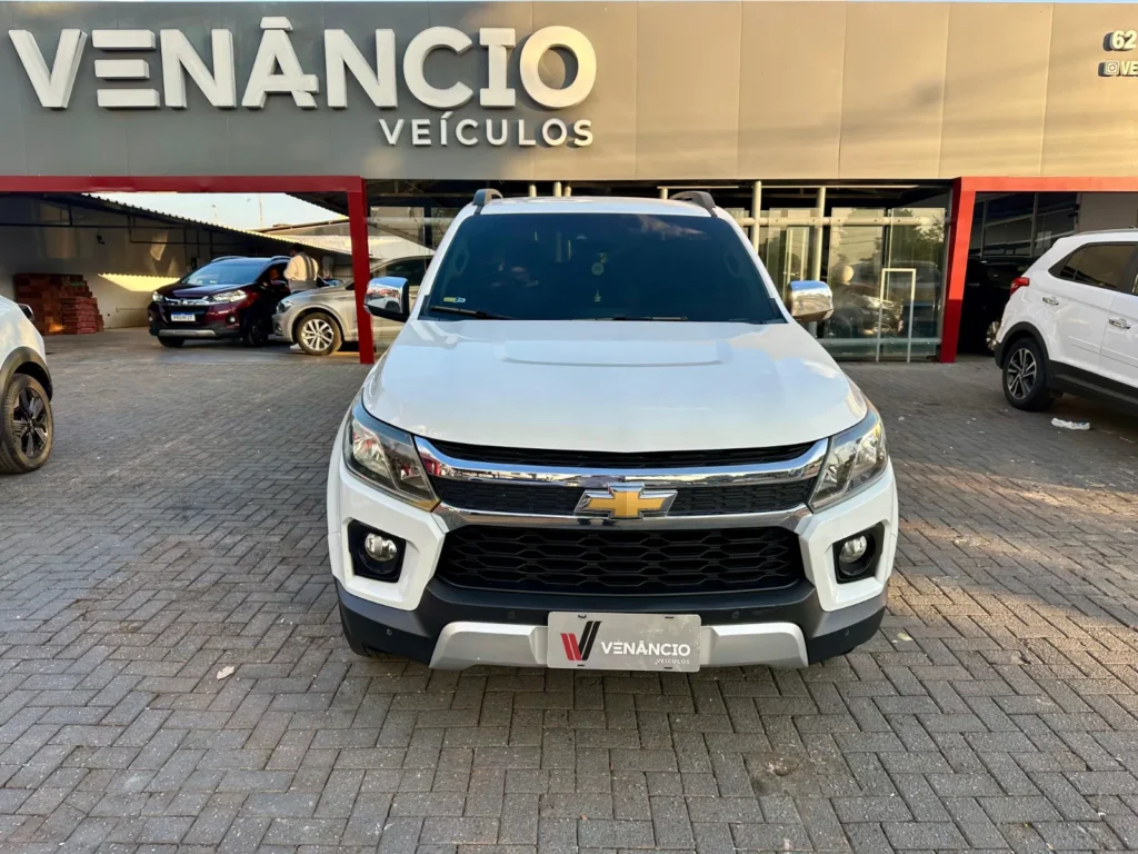 Chevrolet S10 LTZ FLEX LTZ seminovo à venda na Venâncio Veículos em Goiânia