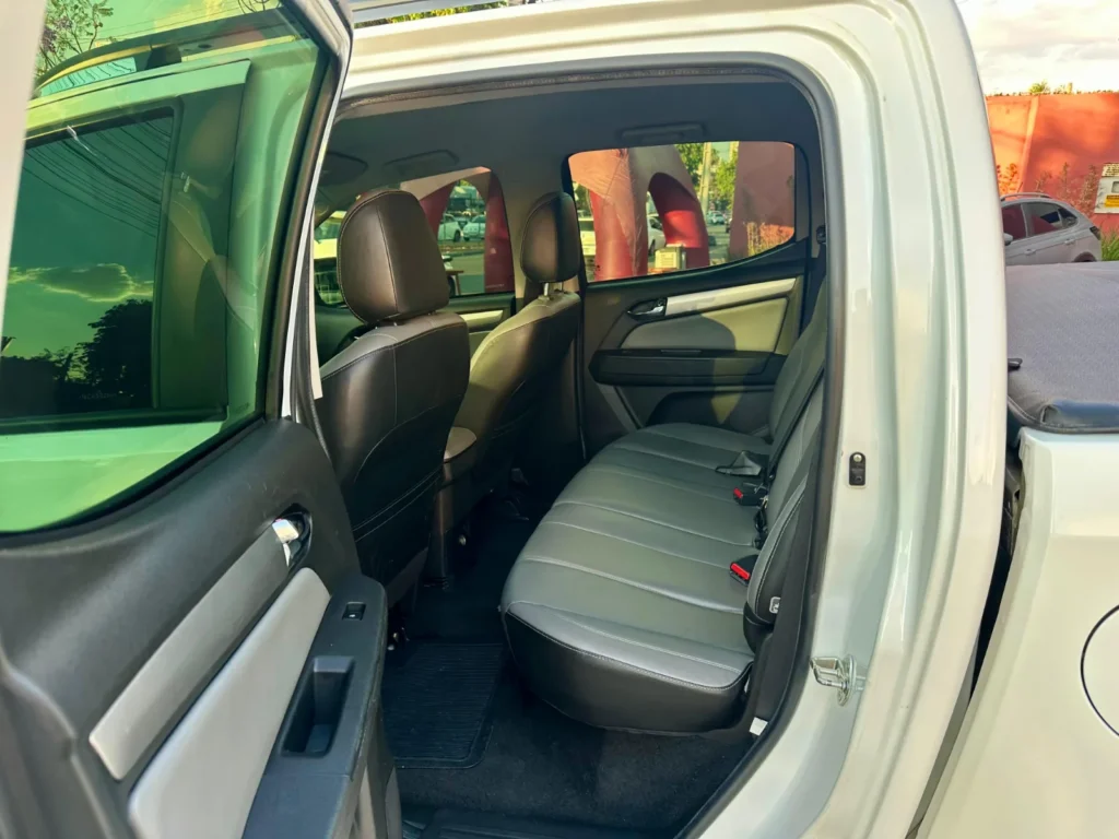 Chevrolet S10 LTZ FLEX LTZ seminovo à venda na Venâncio Veículos em Goiânia