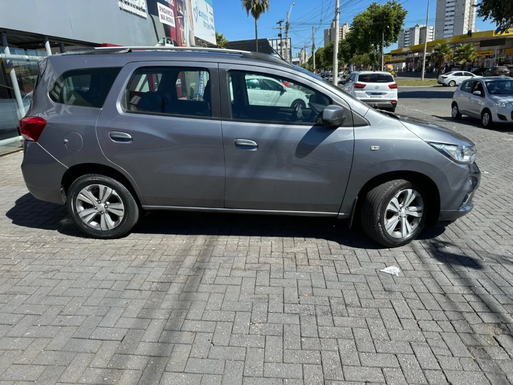 Chevrolet Spin Premier seminovo à venda na Venâncio Veículos em Goiânia