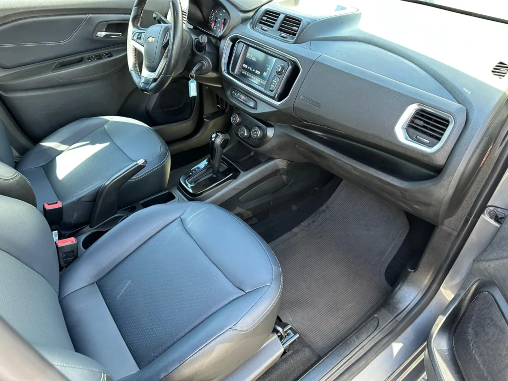Chevrolet Spin Premier seminovo à venda na Venâncio Veículos em Goiânia