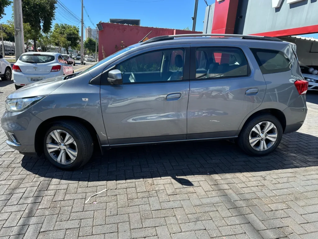 Chevrolet Spin Premier seminovo à venda na Venâncio Veículos em Goiânia