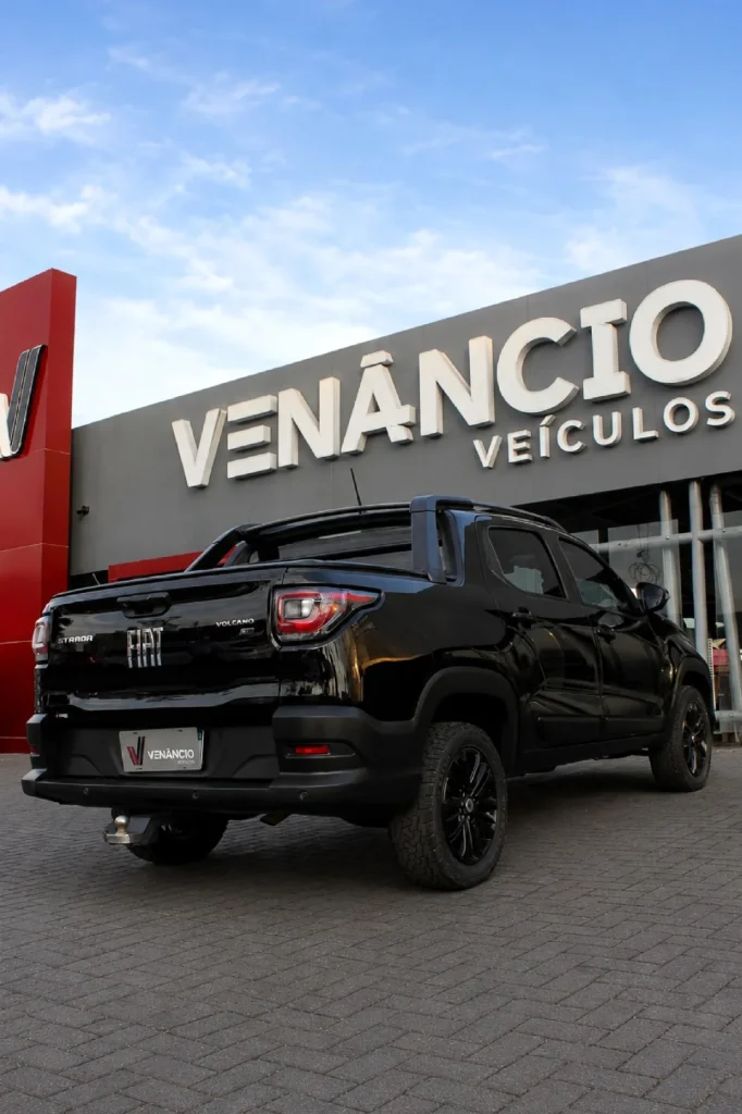 Fiat Strada Volcano AT seminovo à venda na Venâncio Veículos em Goiânia