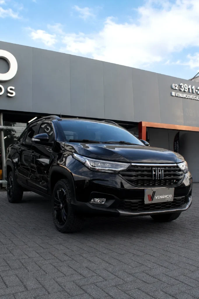 Fiat Strada Volcano AT seminovo à venda na Venâncio Veículos em Goiânia