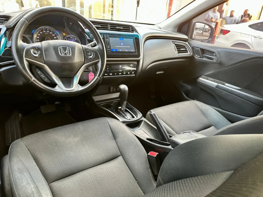 Honda City EX CVT seminovo à venda na Venâncio Veículos em Goiânia