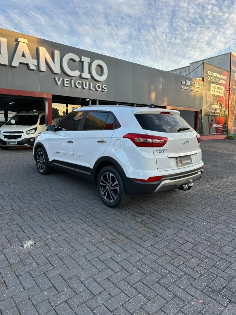 Hyundai Creta Prestige seminovo à venda na Venâncio Veículos em Goiânia
