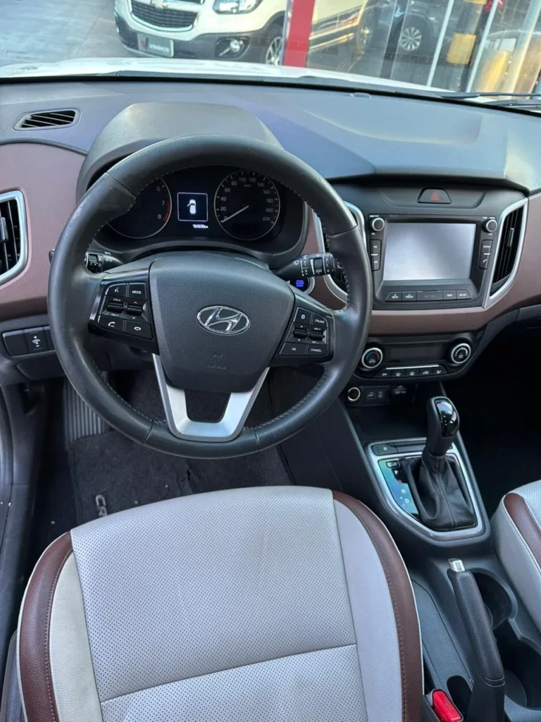Hyundai Creta Prestige seminovo à venda na Venâncio Veículos em Goiânia