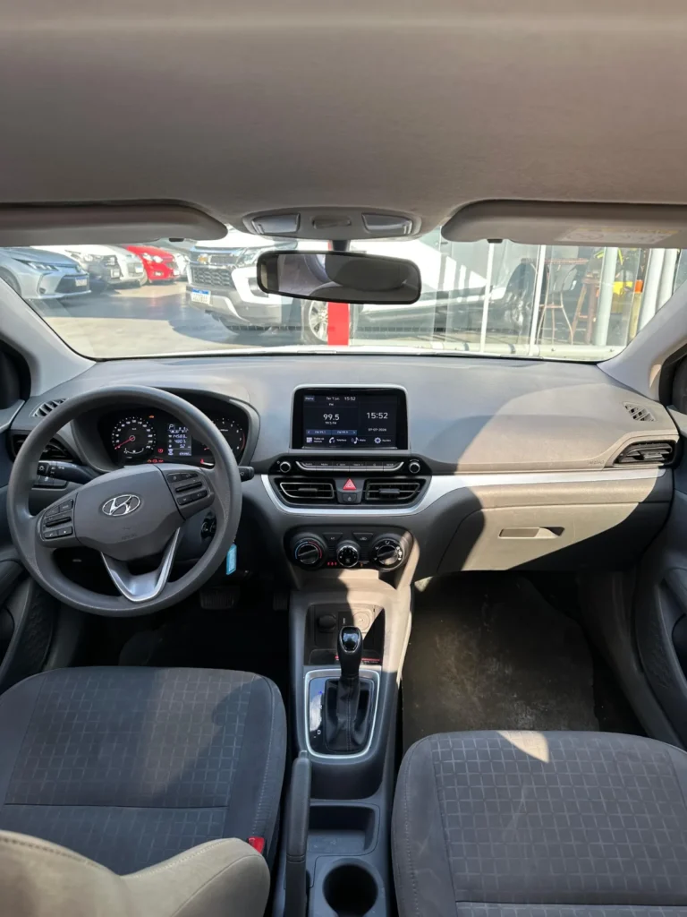 Hyundai HB20 Comfort seminovo à venda na Venâncio Veículos em Goiânia