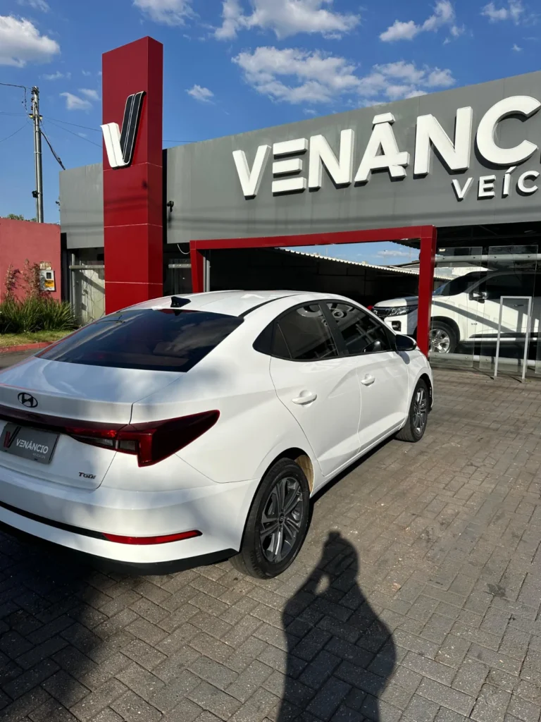 Hyundai HB20 Comfort seminovo à venda na Venâncio Veículos em Goiânia