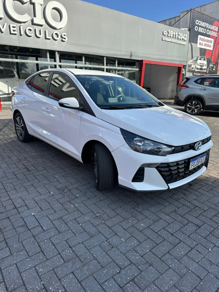 Hyundai HB20 Comfort seminovo à venda na Venâncio Veículos em Goiânia