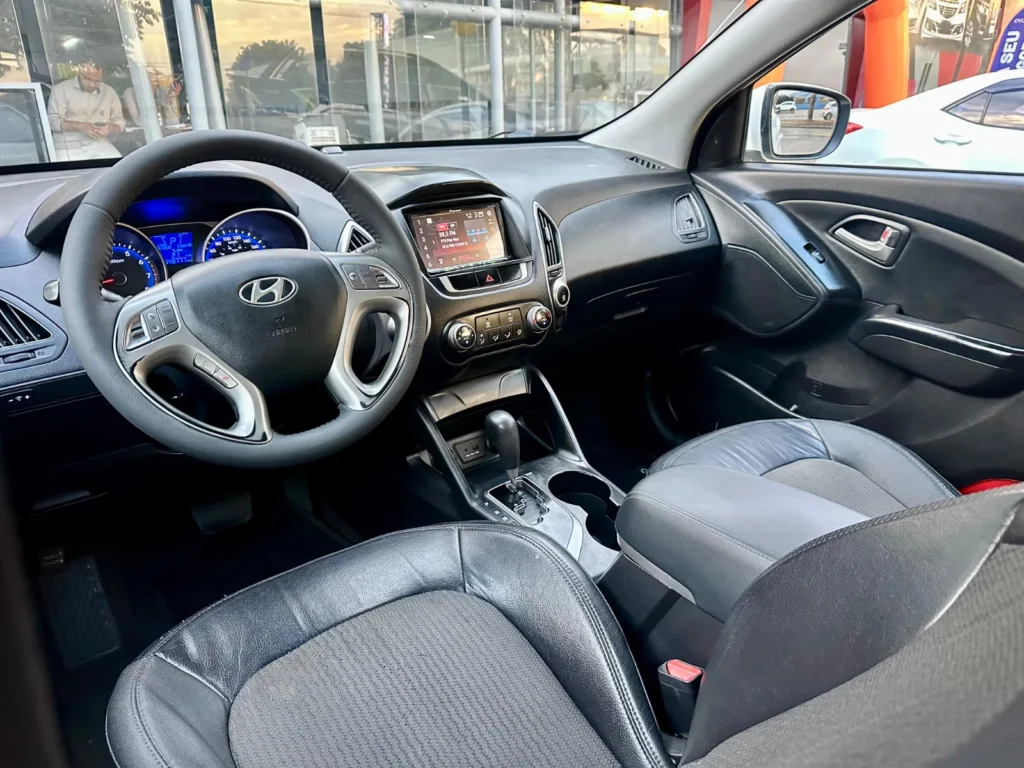 Hyundai IX35 B seminovo à venda na Venâncio Veículos em Goiânia