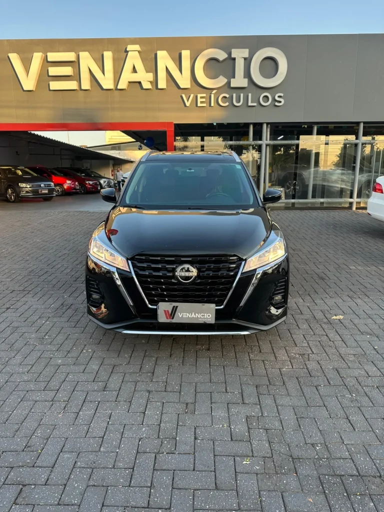Nissan Kicks Sense seminovo à venda na Venâncio Veículos em Goiânia