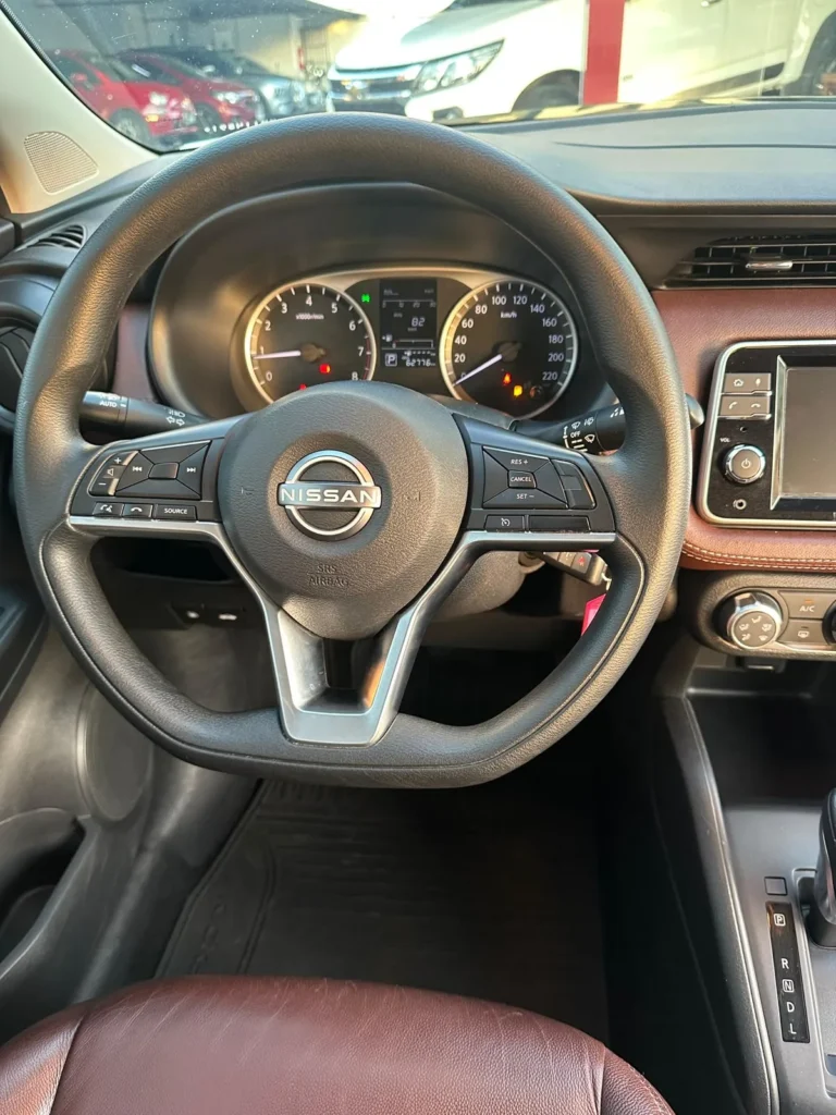 Nissan Kicks Sense seminovo à venda na Venâncio Veículos em Goiânia