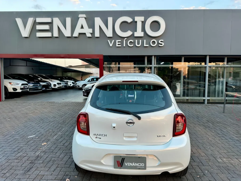Nissan Mach 16Sl seminovo à venda na Venâncio Veículos em Goiânia