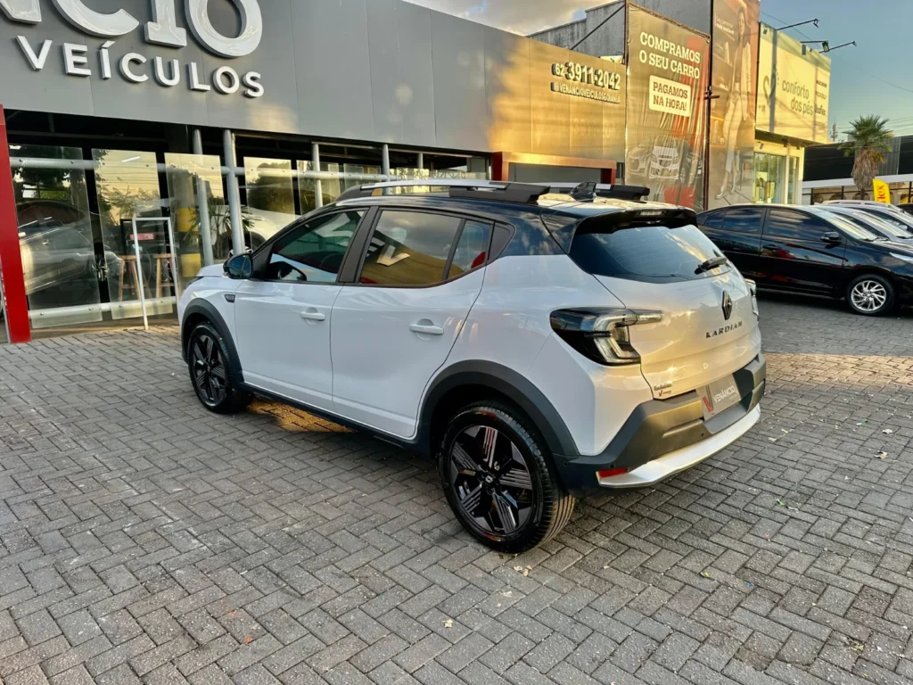 RENAULT Kardian ED seminovo à venda na Venâncio Veículos em Goiânia