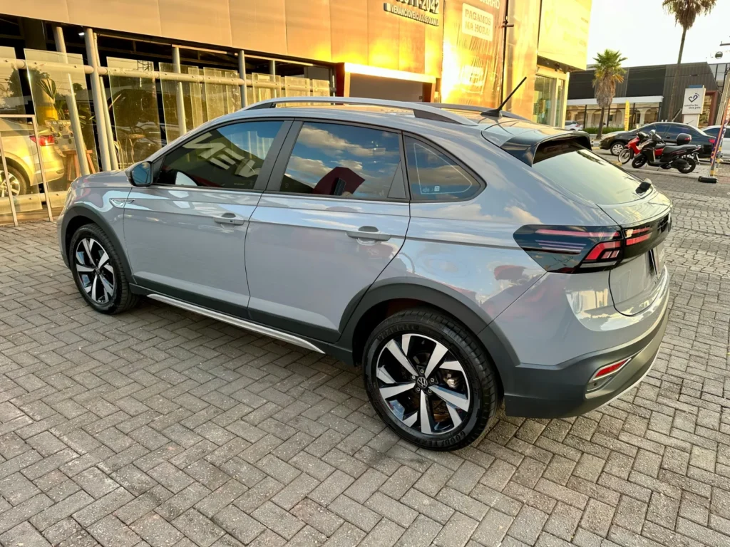 Volkswagen Nivus HL TSI seminovo à venda na Venâncio Veículos em Goiânia