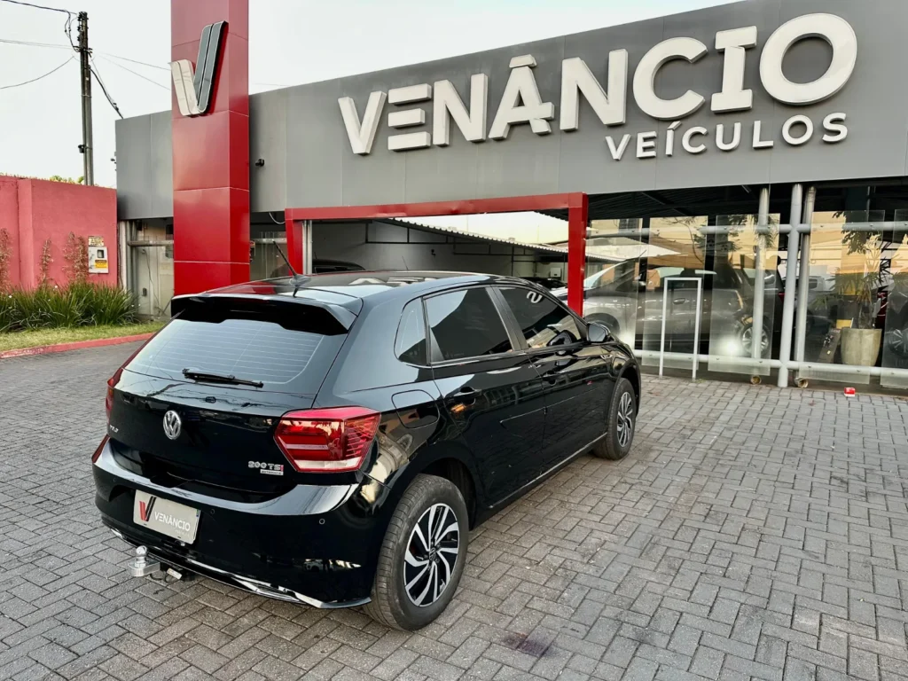 Volkswagen Polo HL AD seminovo à venda na Venâncio Veículos em Goiânia