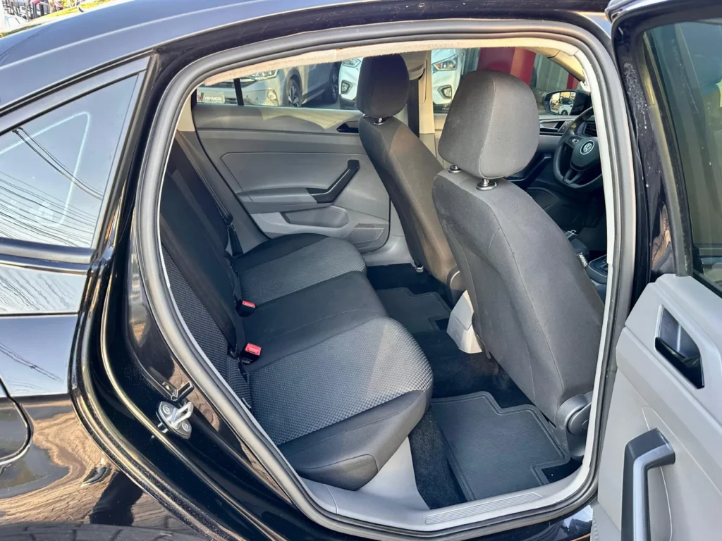 Volkswagen Virtus AF seminovo à venda na Venâncio Veículos em Goiânia
