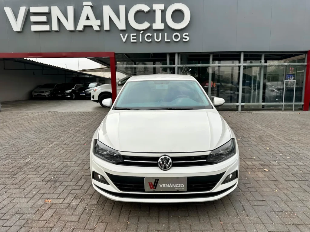 Volkswagen Virtus CL AD seminovo à venda na Venâncio Veículos em Goiânia