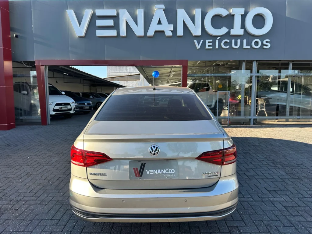 Volkswagen Virtus CL AD seminovo à venda na Venâncio Veículos em Goiânia