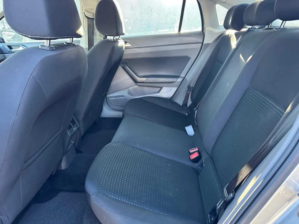 Volkswagen Virtus CL AD seminovo à venda na Venâncio Veículos em Goiânia