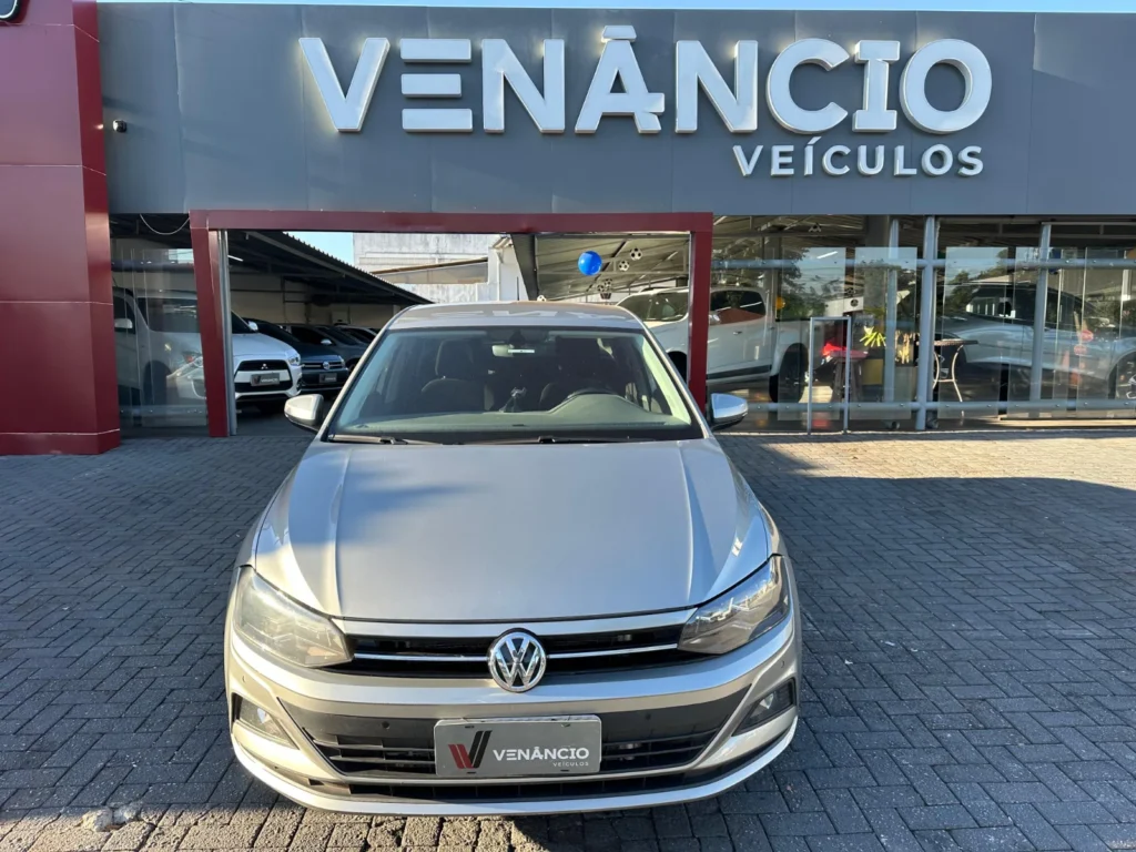 Volkswagen Virtus CL AD seminovo à venda na Venâncio Veículos em Goiânia