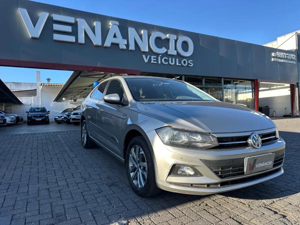 Volkswagen Virtus CL AD seminovo à venda na Venâncio Veículos em Goiânia
