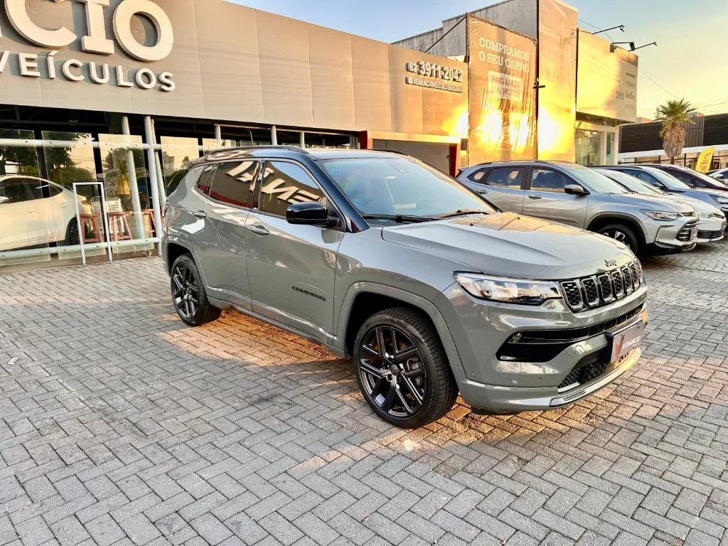 Jeep Compass Serie S Serie S seminovo à venda na Venâncio Veículos em Goiânia