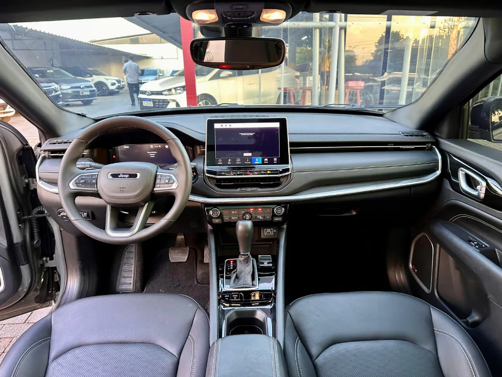 Jeep Compass Serie S Serie S seminovo à venda na Venâncio Veículos em Goiânia
