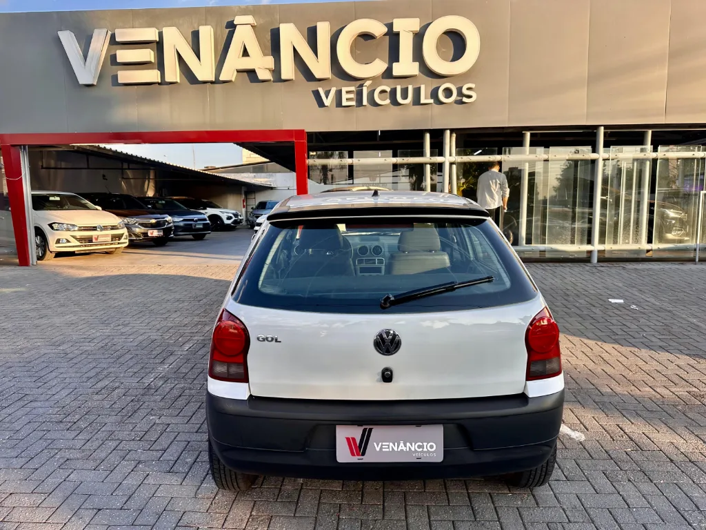 Volkswagen Gol G4 seminovo à venda na Venâncio Veículos em Goiânia