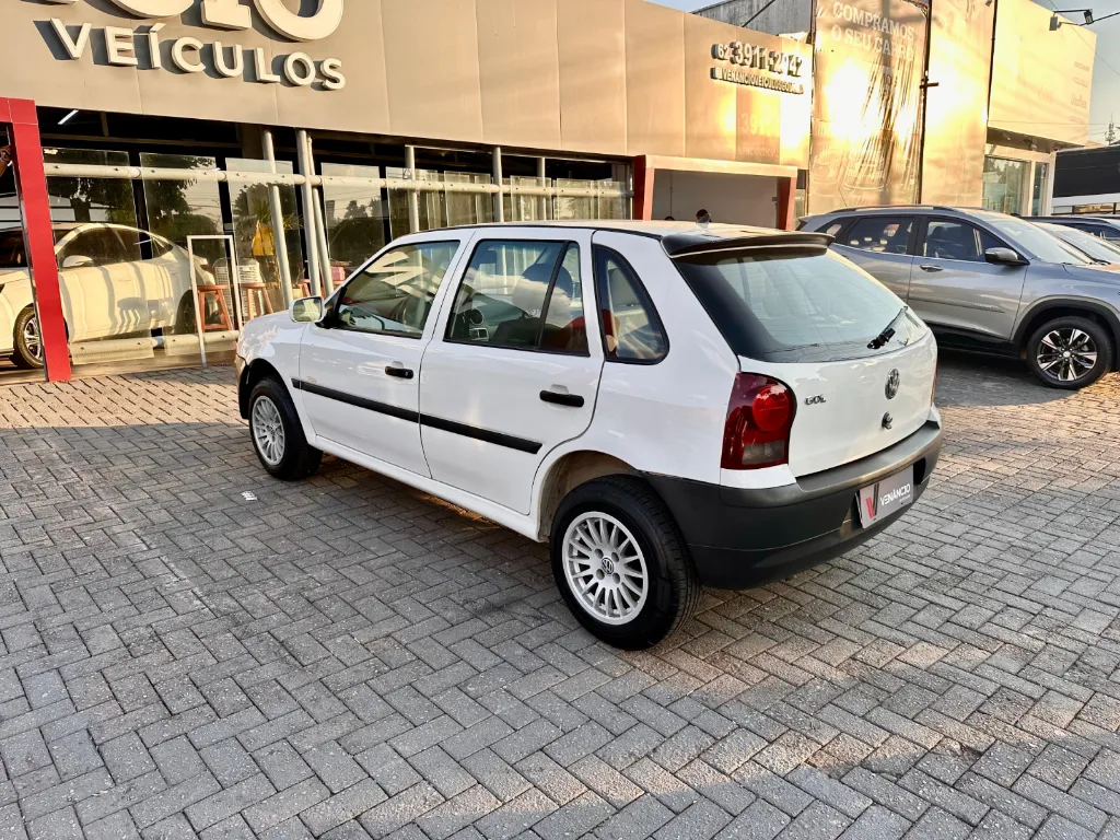 Volkswagen Gol G4 seminovo à venda na Venâncio Veículos em Goiânia