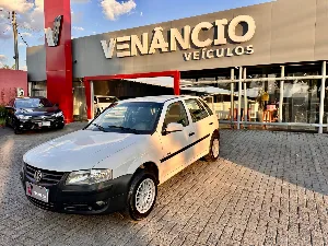 Gol G4 usado à venda na Venâncio Veículos em Goiânia