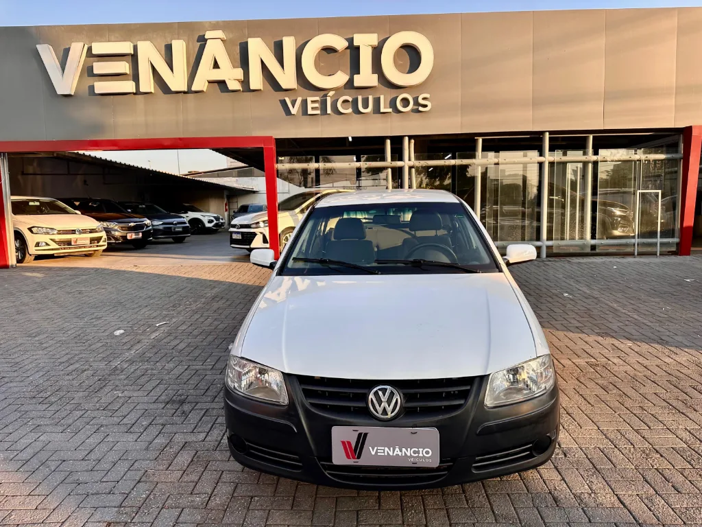 Volkswagen Gol G4 seminovo à venda na Venâncio Veículos em Goiânia